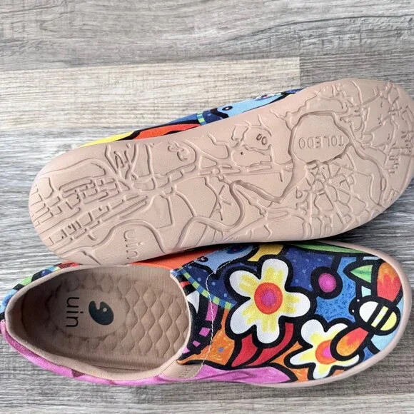 UIN shoes, Secret Garden Toledo, women's size 8.5 - Picture 3 of 3